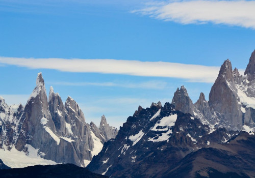 Op zoek naar uniek uitje in Peru? Boek een helikoptervlucht boven de Andes!